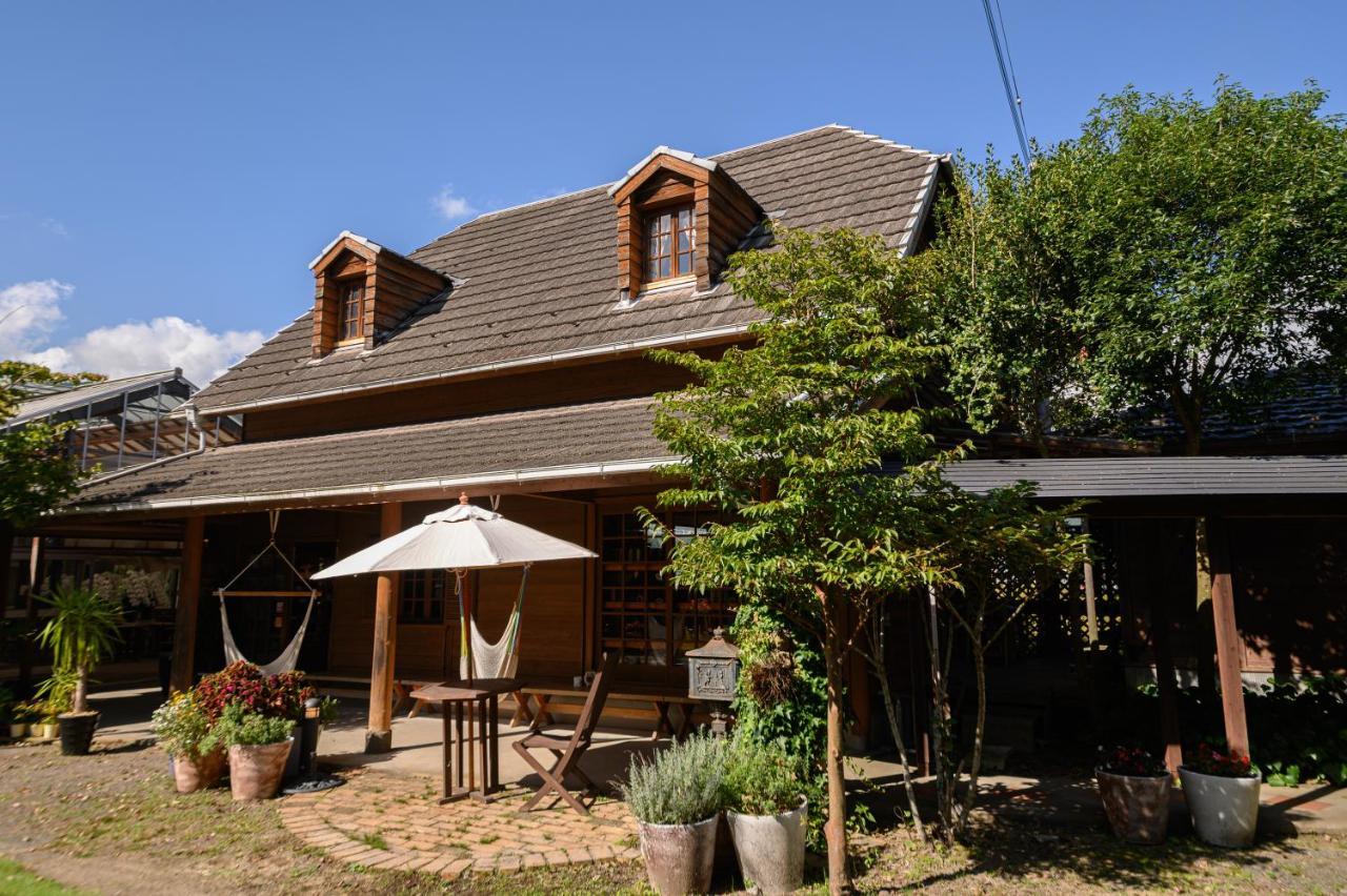 Yufuin Flora House Bed & Breakfast Exterior photo