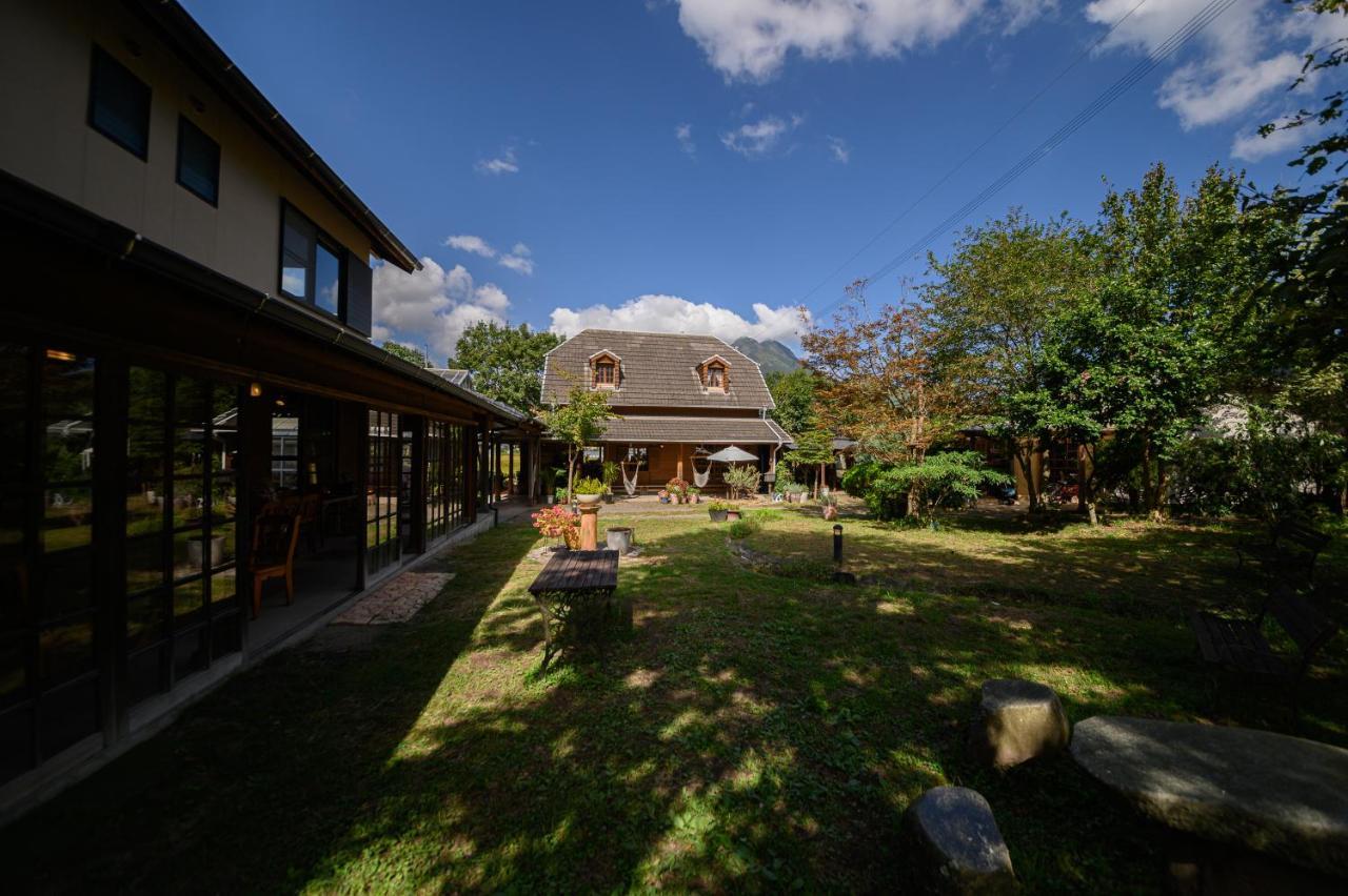 Yufuin Flora House Bed & Breakfast Exterior photo